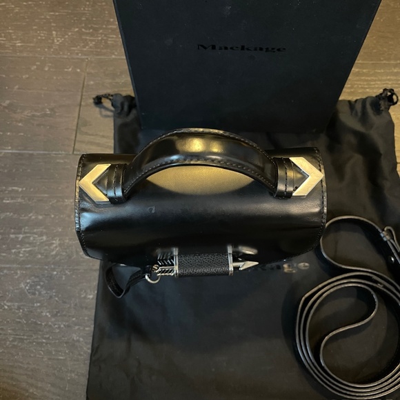 Mackage Black Rubie mini leather arrow clasped crossbody/handbag with box - Picture 16 of 16